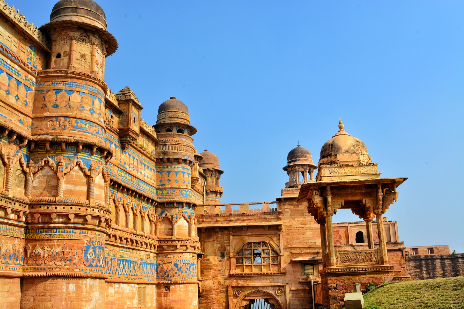 Gwalior Fort, Madhya Pradesh - Top Historical Monuments in India Gwalior Fort, Madhya Pradesh