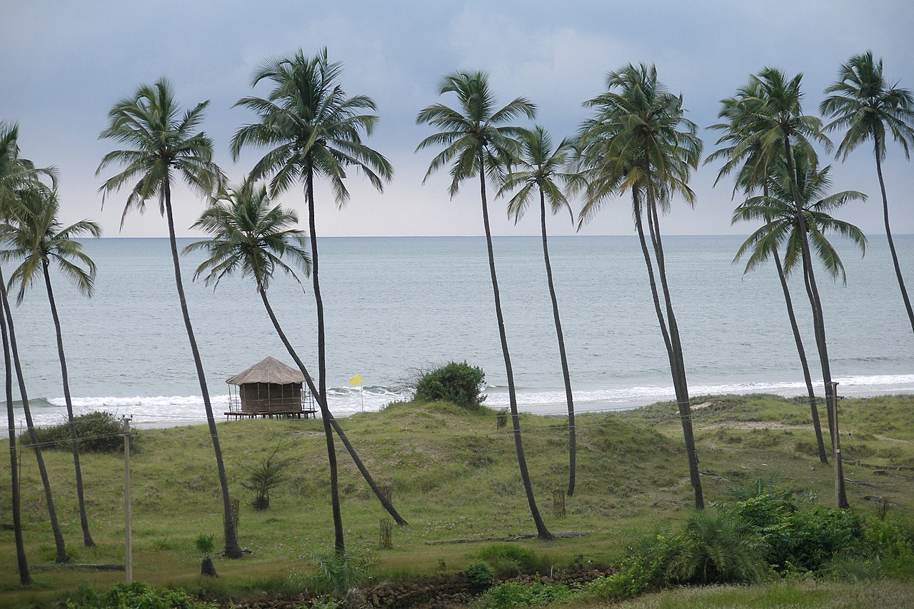 Mandrem Beach, Goa - Top 15 Beaches in India