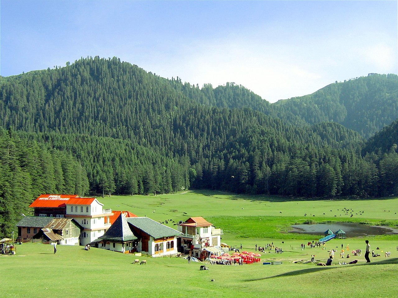 Explore the Breathtaking Beauty of Himachal Pradesh: Top 10 Tourist Attractions to Visit