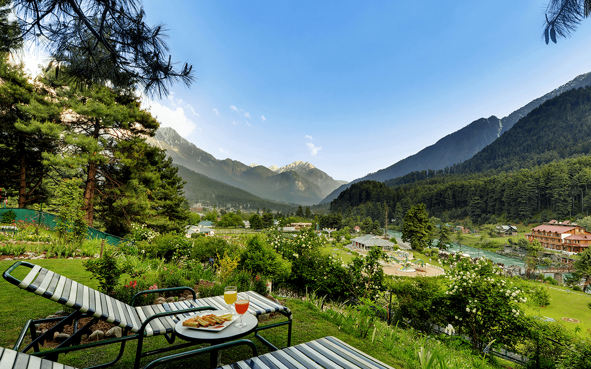 WelcomHotel Pine-n-Peak - Top Luxury Hotels and Resorts in Kashmir