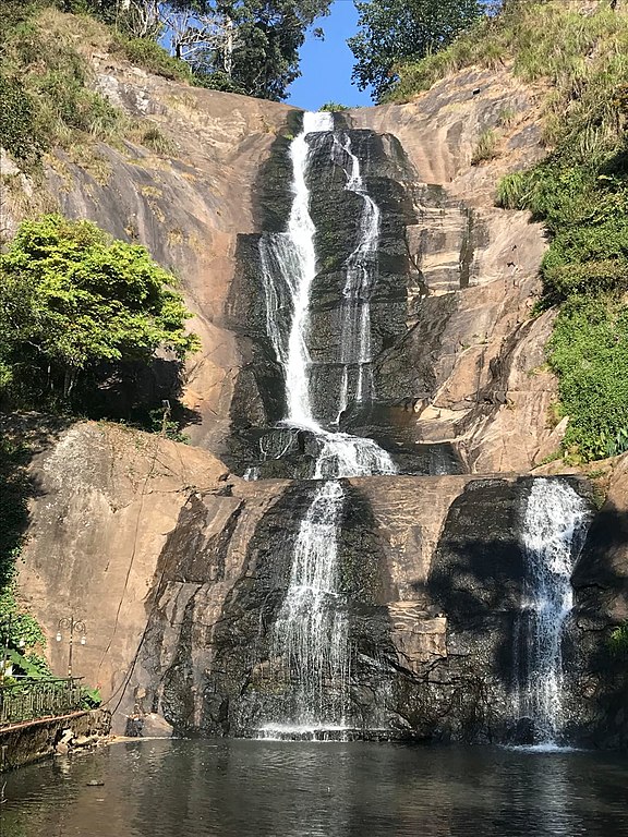 Killiyur Falls - Yercaud