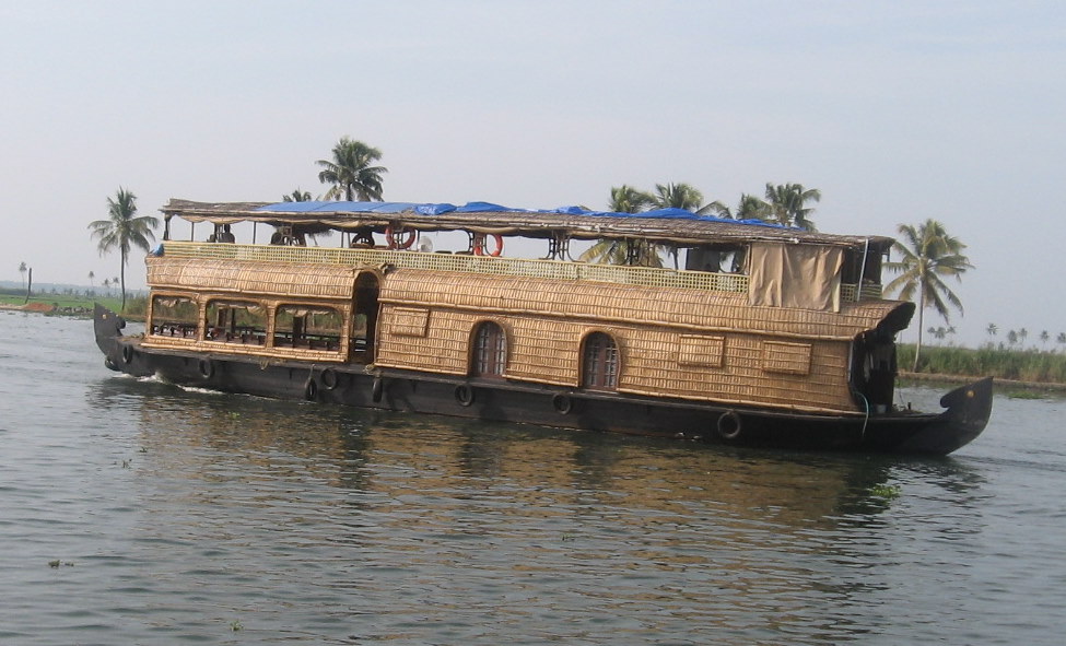 Houseboat Holiday in Kerala's Backwaters