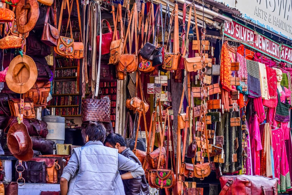 Discover the Best Shopping Markets in Jaipur