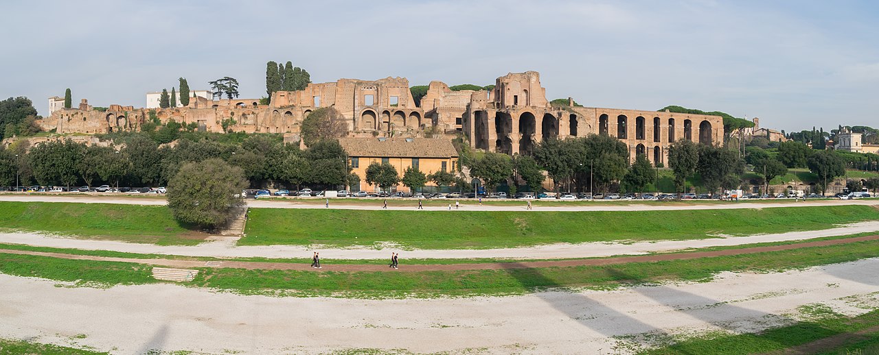 Palatine Hill: Exploring Rome's Historical Treasures