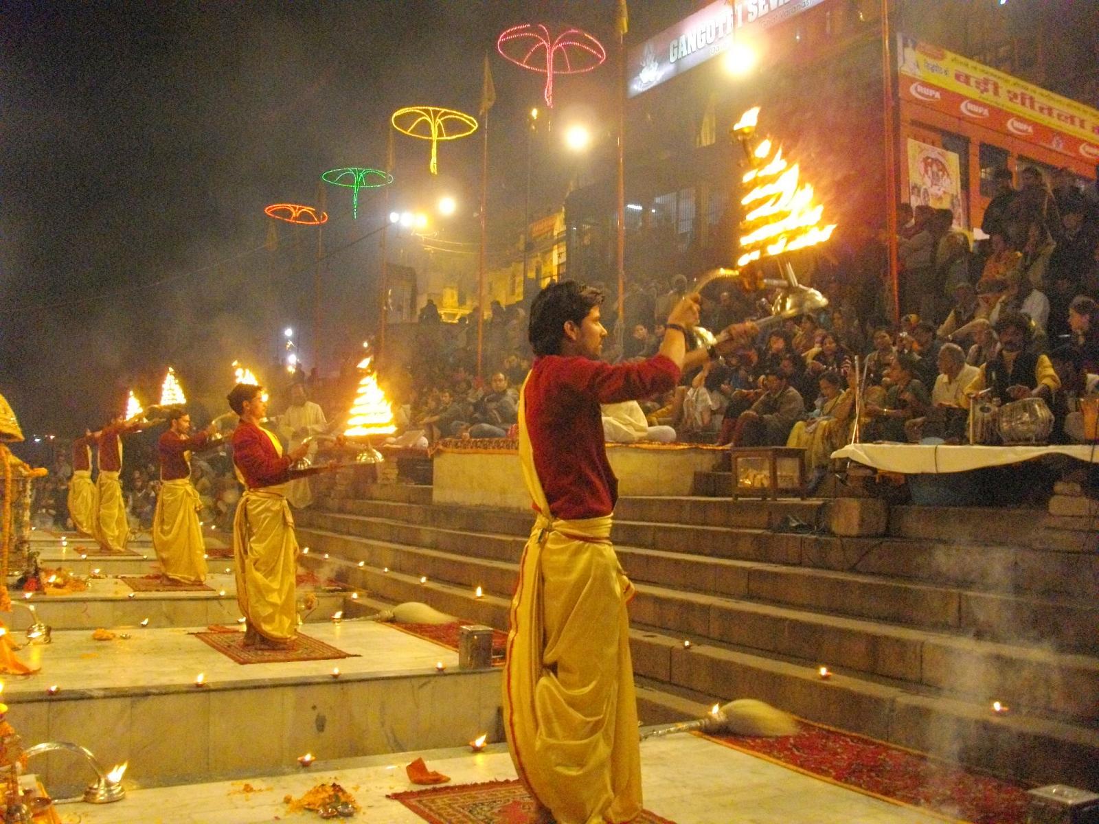 Dashashwamedh Ghat Gamga Aarti