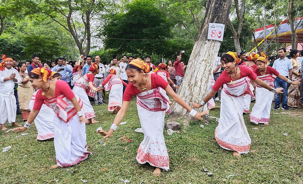 The Mesmerising Hues of India’s Harvest Festivals